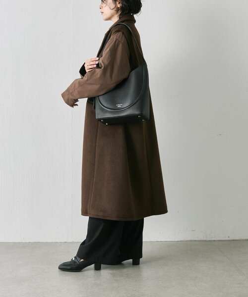 ear PAPILLONNER(イアパピヨネ)の「【CHRISTIAN VILLA(クリスチャン ヴィラ)】ワンハンドルショルダーバッグ(ハンドバッグ・レディース・ブラック/ベージュ・FREE)」の16枚目の写真