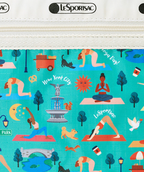 LeSportsac(レスポートサック)の「DELUXE LG WEEKENDER レッツドゥーヨガ(ボストンバッグ・レディース・グリーン・FREE)」の12枚目の写真