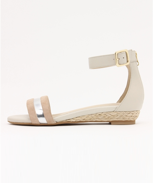 PICHE ABAHOUSE（ピシェ アバハウス）の「ローヒールストラップサンダル（サンダル・レディース・ベージュ/イエロー/ネイビー・36/37/38/35/39）」の4枚目の写真