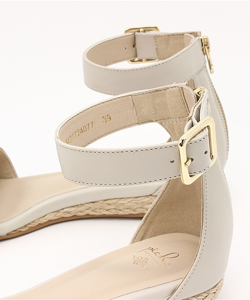 PICHE ABAHOUSE（ピシェ アバハウス）の「ローヒールストラップサンダル（サンダル・レディース・ベージュ/イエロー/ネイビー・36/37/38/35/39）」の8枚目の写真