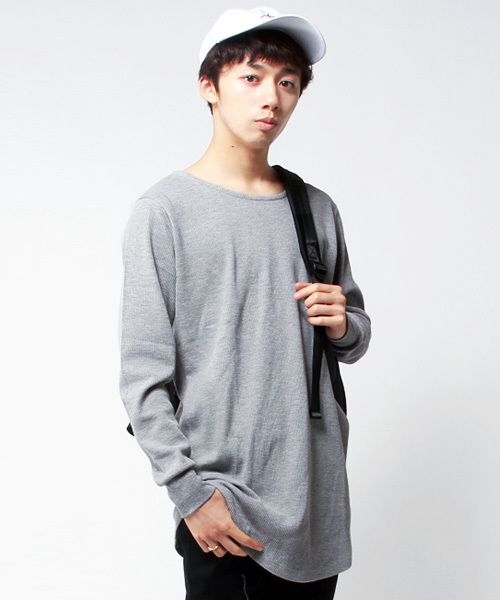 THE CASUAL(カジュアル)の「ミニワッフルロング丈ラウンドカットソー(Tシャツ/カットソー・メンズ・グレー/ホワイト/ブラック・46/48)」の3枚目の写真