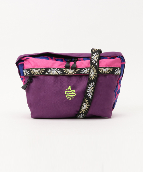 ALDIES（アールディーズ）の「Please Shoulder Bag（ショルダーバッグ・メンズ・ブラック/オリーブ/ネイビー/パープル/オレンジ・FREE）」の4枚目の写真