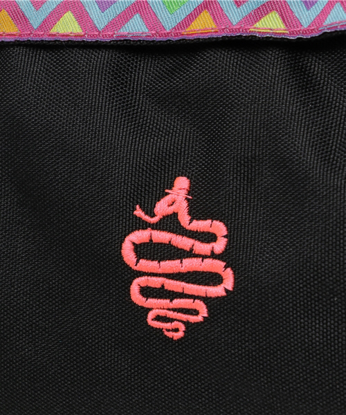 ALDIES（アールディーズ）の「Please Shoulder Bag（ショルダーバッグ・メンズ・ブラック/オリーブ/ネイビー/パープル/オレンジ・FREE）」の11枚目の写真