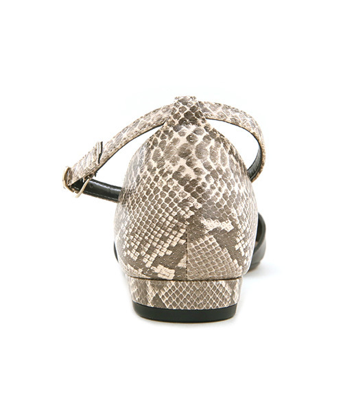 Luz Llena（ラズレナ）の「[made in JAPAN]パイソン柄コンビポインテッドトゥセパレートパンプス（パンプス・レディース・グリーン/ダークベージュ/ブラック・24.0cm/23.0cm/23.5cm/22.5cm/24.5cm）」の6枚目の写真