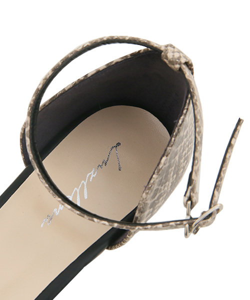 Luz Llena（ラズレナ）の「[made in JAPAN]パイソン柄コンビポインテッドトゥセパレートパンプス（パンプス・レディース・グリーン/ダークベージュ/ブラック・24.0cm/23.0cm/23.5cm/22.5cm/24.5cm）」の8枚目の写真