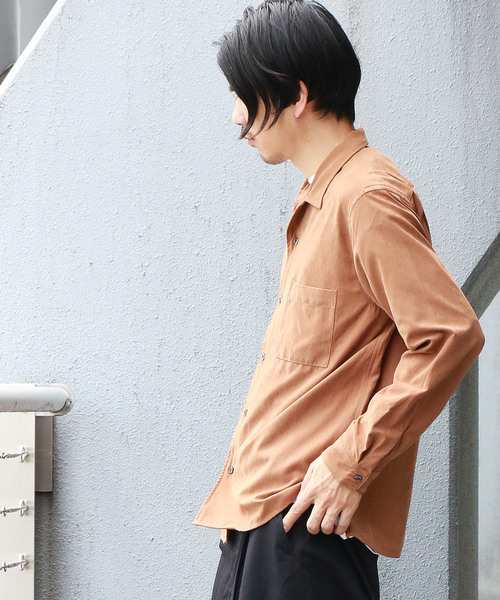 Confirm（コンファーム）の「Confirm / コンファーム フェイクスエードオープンカラーシャツ（シャツ/ブラウス・メンズ・ネイビー/ブラック/ベージュ/キャメル・M/L）」の4枚目の写真