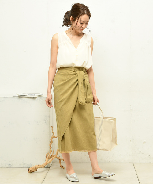 DouDou（ドゥドゥ）の「リネンラップスカート（スカート・レディース・ベージュ/グリーン・FREE）」の9枚目の写真