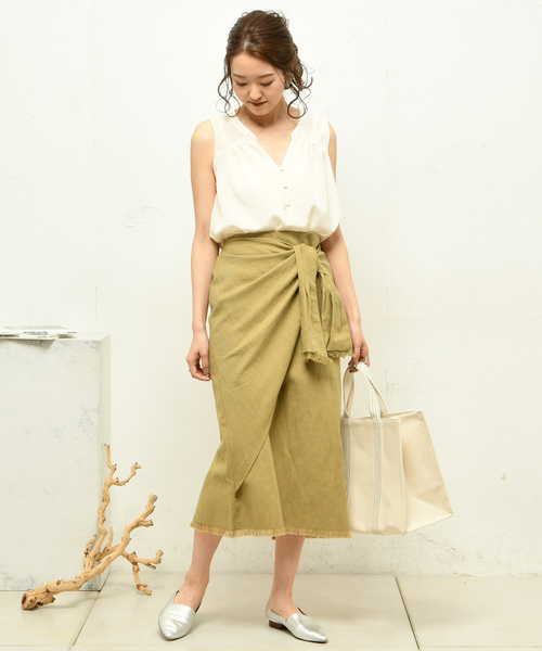 DouDou（ドゥドゥ）の「リネンラップスカート（スカート・レディース・ベージュ/グリーン・FREE）」の13枚目の写真