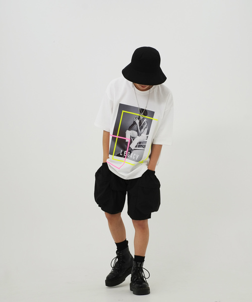 GOSTAR DE FUGA（ゴスタール ジフーガ）の「フォトプリント半袖カットソー/Tシャツ（Tシャツ/カットソー・メンズ・ブラック/ライトピンク/ホワイト・FREE）」の10枚目の写真