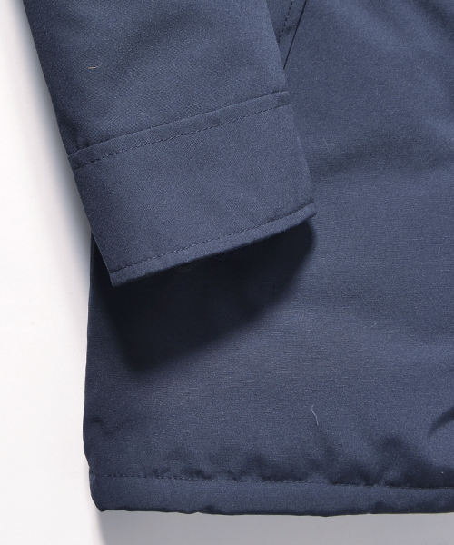 CANADA GOOSE（カナダグース）の「CANADA GOOSE JASPER∴（ダウンジャケット/コート・メンズ・ブラック/ネイビー/ベージュ・MEDIUM/SMALL/LARGE/X-SMALL）」の19枚目の写真