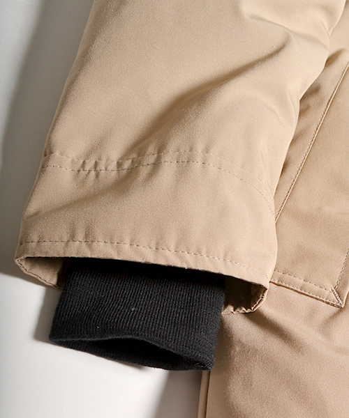 CANADA GOOSE（カナダグース）の「CANADA GOOSE JASPER∴（ダウンジャケット/コート・メンズ・ブラック/ネイビー/ベージュ・MEDIUM/SMALL/LARGE/X-SMALL）」の8枚目の写真