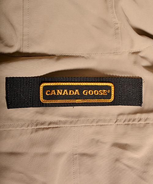 CANADA GOOSE（カナダグース）の「CANADA GOOSE JASPER∴（ダウンジャケット/コート・メンズ・ブラック/ネイビー/ベージュ・MEDIUM/SMALL/LARGE/X-SMALL）」の9枚目の写真