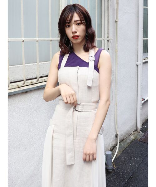 MURUA（ムルーア）の「ホルターネックコルセットワンピース（ワンピース・レディース・ブラック/カーキ/アイボリー・FREE）」の9枚目の写真