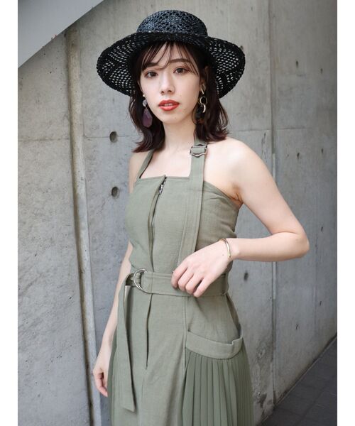 MURUA（ムルーア）の「ホルターネックコルセットワンピース（ワンピース・レディース・ブラック/カーキ/アイボリー・FREE）」の11枚目の写真