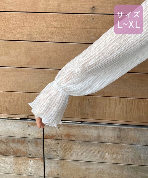 apres jour（アプレジュール）の「【大きいサイズ】プリーツシフォンハイネックブラウス【ZOZOTOWN限定アイテム】（シャツ/ブラウス・レディース・オフホワイト/アイボリー/ブラック・X-LARGE）」の8枚目の写真