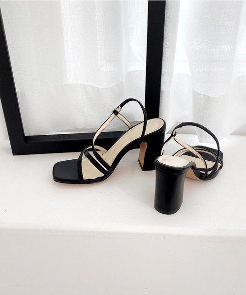 by muni:r（バイ ムニール）の「クロスストラップ バンディング　ヒール　サンダル（サンダル・レディース・ホワイト/ブラック/ブルー・23.0cm/24.0cm/25.0cm/23.5cm/22.5cm/24.5cm）」の13枚目の写真