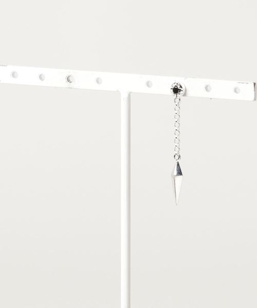 LUGG NAGG（ラグナグ）の「【LUGG NAGG SELECT/ ラグナグセレクト】シルバー925製　ドロップピアス[片耳用]（ピアス（片耳用）・メンズ・ブラック/ピンク/クリア・FREE）」の2枚目の写真