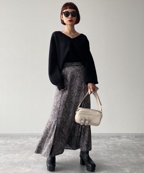 PAGEBOY（ページボーイ）の「ジャガードペイズリーセミフレアスカート（スカート・レディース・ブラック/ライラック・FREE）」の9枚目の写真