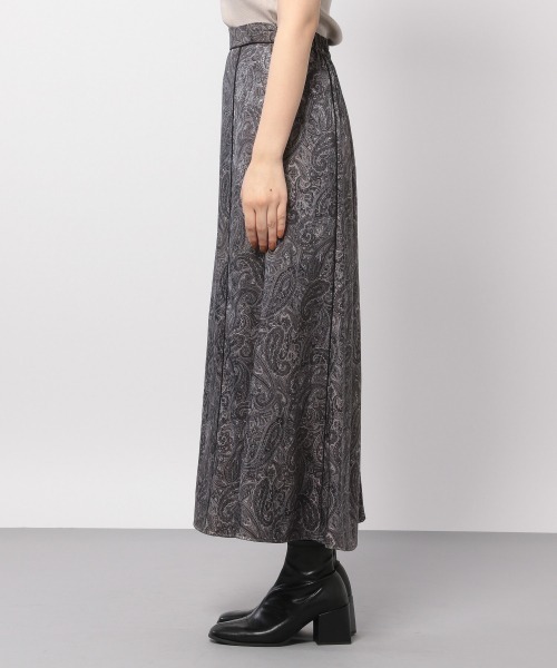 PAGEBOY（ページボーイ）の「ジャガードペイズリーセミフレアスカート（スカート・レディース・ブラック/ライラック・FREE）」の12枚目の写真