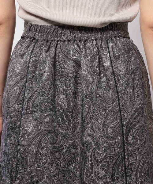 PAGEBOY（ページボーイ）の「ジャガードペイズリーセミフレアスカート（スカート・レディース・ブラック/ライラック・FREE）」の15枚目の写真