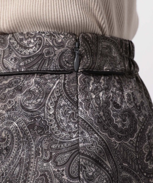PAGEBOY（ページボーイ）の「ジャガードペイズリーセミフレアスカート（スカート・レディース・ブラック/ライラック・FREE）」の16枚目の写真