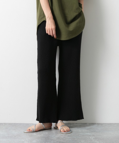 LAKOLE(ラコレ)の「コットンスラブチャンキーリブパンツ / LAKOLE(その他パンツ・レディース・ブラック/ライトベージュ/ブラウン系その他・SMALL/MEDIUM)」の2枚目の写真