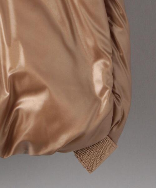 HERNO（ヘルノ）の「＜HERNO（ヘルノ）＞フーデッド ショート ダウンジャケット■■■▲（ダウンジャケット/コート・レディース・ベージュ/ブラック・40/38/42）」の15枚目の写真