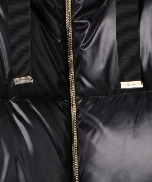 HERNO（ヘルノ）の「＜HERNO（ヘルノ）＞フーデッド ショート ダウンジャケット■■■▲（ダウンジャケット/コート・レディース・ベージュ/ブラック・40/38/42）」の22枚目の写真