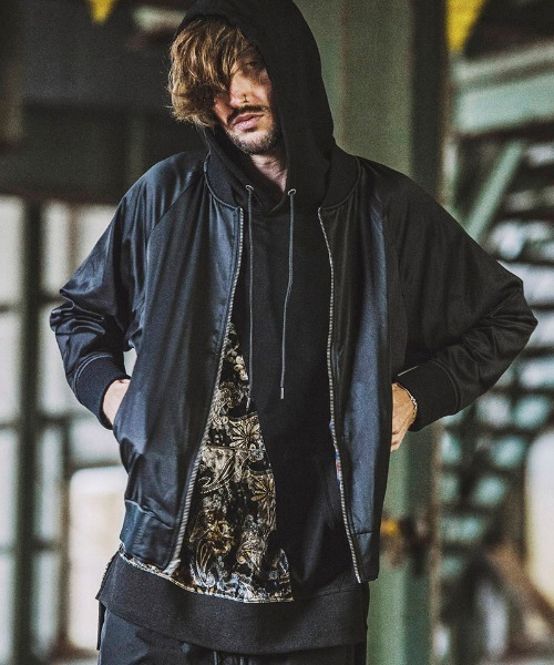 NO ID.(ノーアイディ)の「mj7722-リバーシブルステンドグラスBLZ ブルゾン(ブルゾン・メンズ・ブラック/カラフル・ONE SIZE)」の8枚目の写真