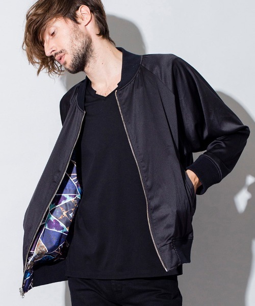 NO ID.(ノーアイディ)の「mj7722-リバーシブルステンドグラスBLZ ブルゾン(ブルゾン・メンズ・ブラック/カラフル・ONE SIZE)」の17枚目の写真