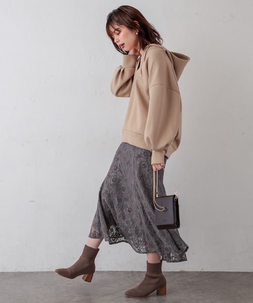 natural couture（ナチュラルクチュール）の「ダンボールニットコクーンパーカー（パーカー・レディース・ブラック/ベージュ/カーキ/ブルー/グレイッシュベージュ・FREE）」の15枚目の写真