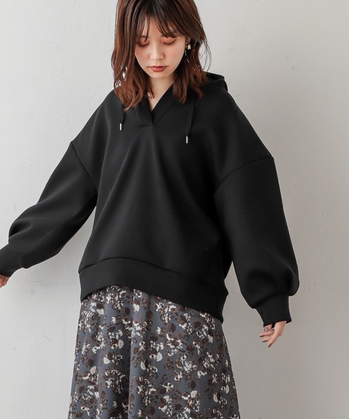 natural couture（ナチュラルクチュール）の「ダンボールニットコクーンパーカー（パーカー・レディース・ブラック/ベージュ/カーキ/ブルー/グレイッシュベージュ・FREE）」の7枚目の写真