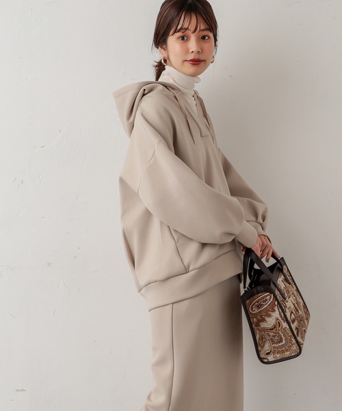 natural couture（ナチュラルクチュール）の「ダンボールニットコクーンパーカー（パーカー・レディース・ブラック/ベージュ/カーキ/ブルー/グレイッシュベージュ・FREE）」の16枚目の写真