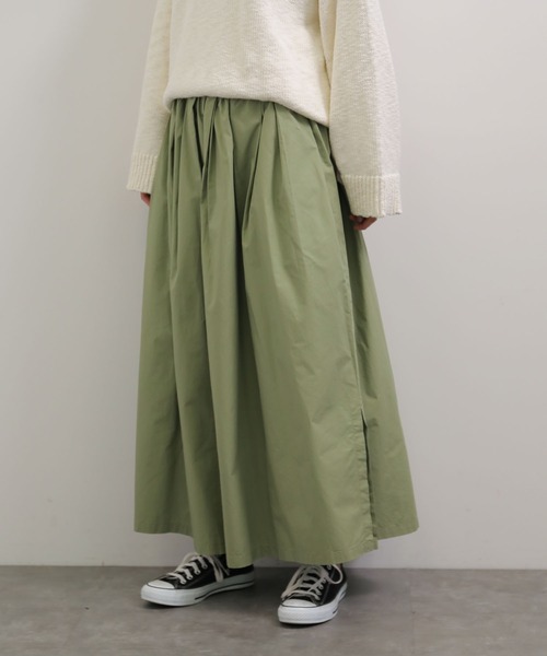 AMERICAN HOLIC(アメリカンホリック)の「サイドスリットタックフレアスカート *(スカート・レディース・イエロー/カーキ/ラベンダー/ホワイト系その他6・FREE)」の3枚目の写真