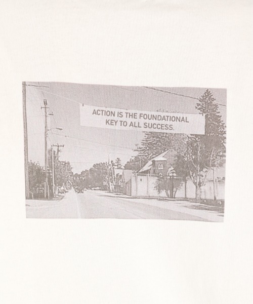 LOWRYS FARM（ローリーズファーム）の「フォトプリントＴＥＥＳＳ　938877（Tシャツ/カットソー・レディース・ホワイト/グレー/オフホワイト・FREE）」の16枚目の写真