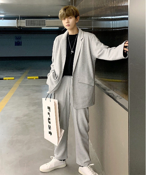 neos（ネオス）の「【neos -addictive design-】ルーズシルエット ポンチ スウェット セットアップ（セットアップ・メンズ・アッシュ/ブルーグレー/グレー/ネイビー/ベージュ/ブラウン/チャコールグレー/ブラック・LARGE/X-LARGE/MEDIUM）」の3枚目の写真