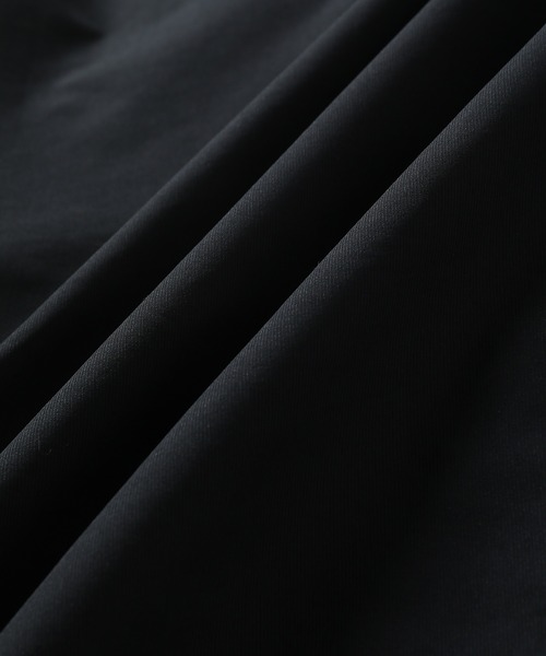 ADAM ET ROPE'（アダムエロペ）の「【吸水速乾/超軽量】ルーズテーパード カーゴパンツ/セットアップ対応（カーゴパンツ・メンズ・ブラック・S/M/L/XL/XS）」の9枚目の写真