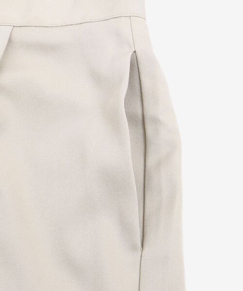 MAJESTIC LEGON(マジェスティックレゴン)の「ガーリーフリルショートパンツ(その他パンツ・レディース・サンドベージュ/ベージュ/ブラック・SMALL/MEDIUM)」の20枚目の写真