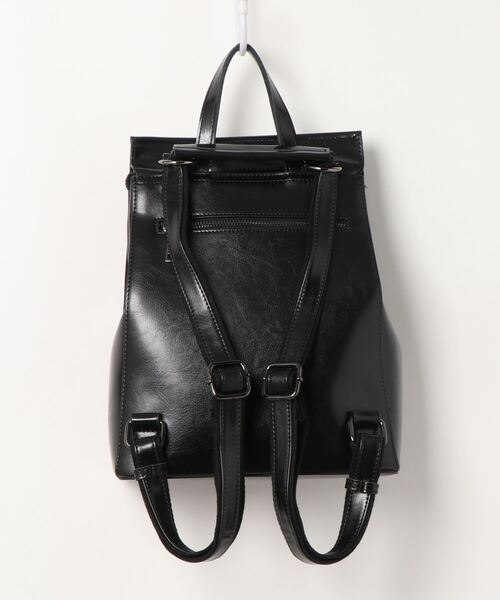 florist（フローリスト）の「【2WAY】ショルダーバッグになるフラップレザーリュックサック（バックパック/リュック・レディース・グレー/ブラック/キャメル/グリーン・FREE）」の19枚目の写真