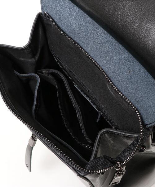 florist（フローリスト）の「【2WAY】ショルダーバッグになるフラップレザーリュックサック（バックパック/リュック・レディース・グレー/ブラック/キャメル/グリーン・FREE）」の22枚目の写真