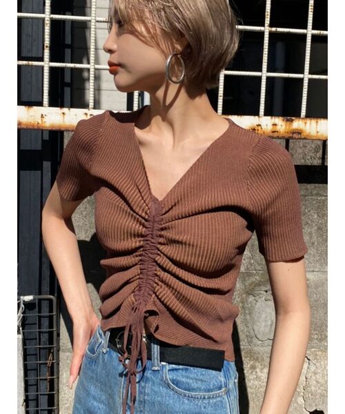 EMODA（エモダ）の「ドローストリングリブニット（ニット/セーター・レディース・ブラック/ブラウン/アイボリー/ミント・FREE）」の4枚目の写真