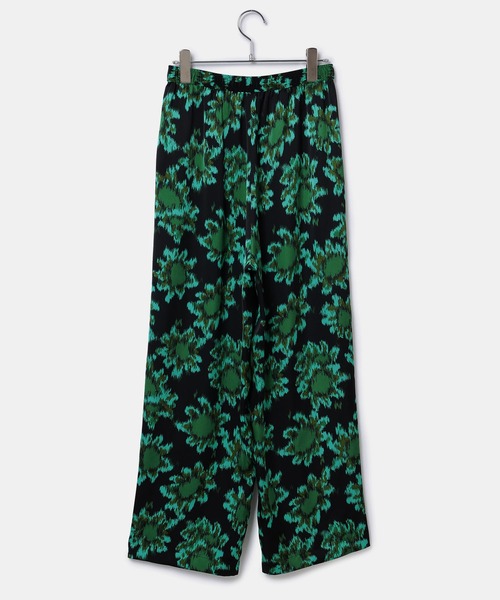 ADAM ET ROPE'（アダムエロペ）の「【セットアップ対応】サテンプリントイージーパンツ（その他パンツ・レディース・グリーン系その他/ピンク系その他2/ブラウン系その他2・FREE）」の8枚目の写真