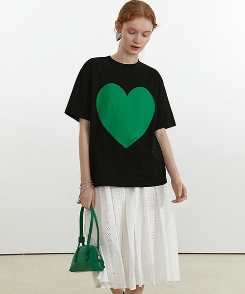 Fano Studios（ファノ ストゥディオズ）の「ハートプリント ワイドサイズ ベーシックTシャツ FX21S110【Fano Studios】（Tシャツ/カットソー・レディース・ホワイト/ブラック・S/L/M）」の7枚目の写真