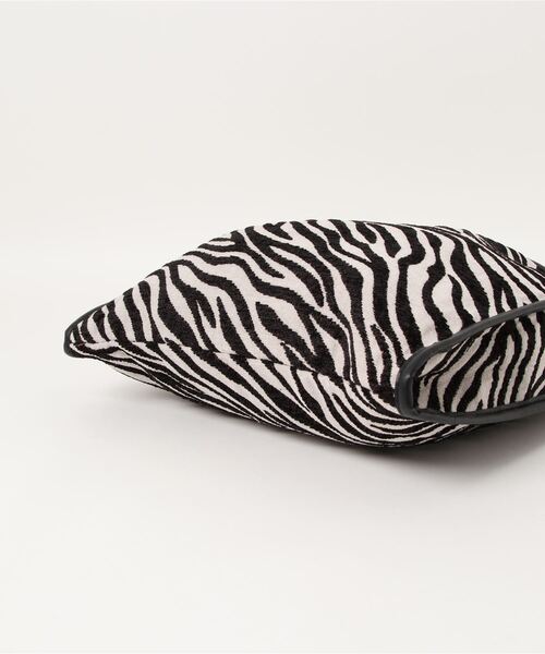 coca（coca）（コカ）の「ゼブラトートバッグ（トートバッグ・レディース・ゼブラ/レオパード・ONE SIZE）」の3枚目の写真