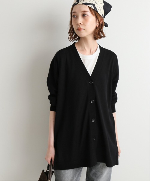 IENA（イエナ）の「18ゲージVネックカーディガン◆（カーディガン/ボレロ・レディース・ライトグレー/レッド/ブラック・FREE）」の2枚目の写真