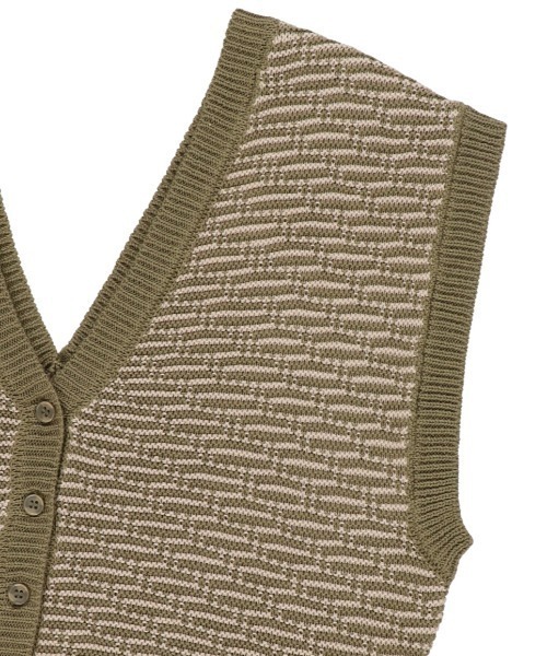 SPINNS（スピンズ）の「2WAY 柄アクリルベスト（ベスト・レディース・ブラウン/ナチュラル/カーキ・ONESIZE）」の12枚目の写真
