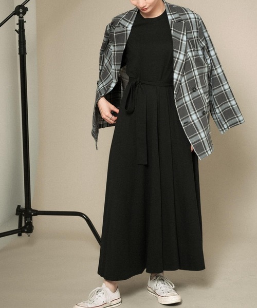 KBF（ケイビーエフ）の「リネンMIXチェックジャケット（テーラードジャケット・レディース・チャコールグレー/ベージュ・ONE）」の5枚目の写真