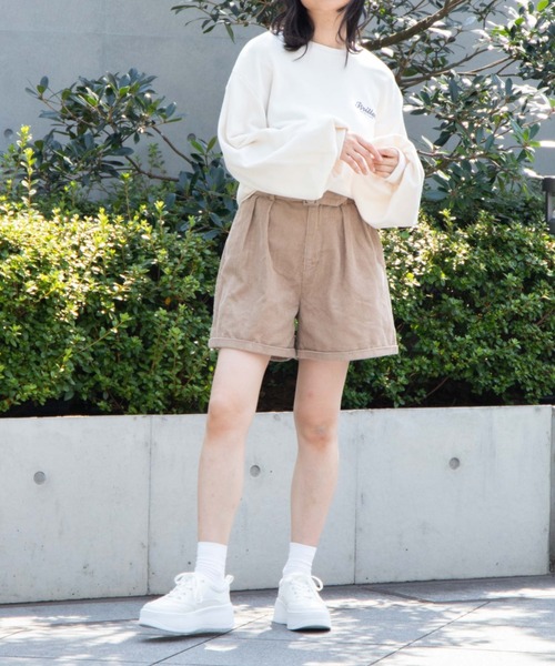 WEGO（ウィゴー）の「WEGO/コーデュロイベルト付きキュロット（チノパンツ・レディース・ブラック/ベージュ/サックスブルー・SMALL/MEDIUM）」の4枚目の写真