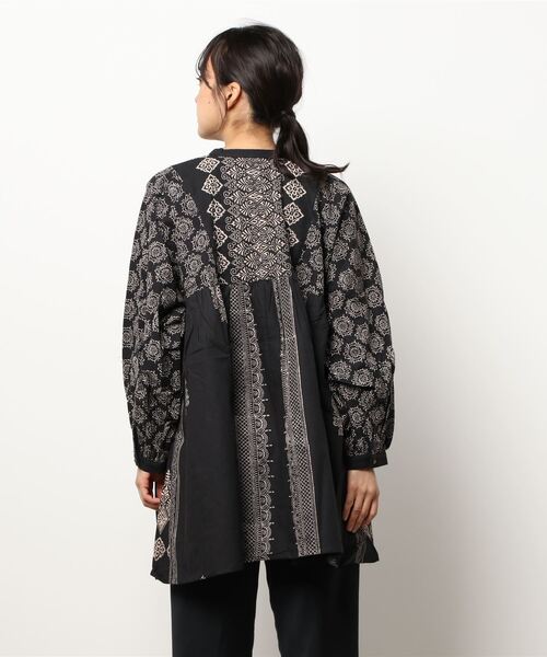 チャイハネ（チャイハネ）の「【チャイハネ】ブロックプリント ビブレトップス（シャツ/ブラウス・レディース・ホワイト/ブラック/ブラウン・FREE）」の8枚目の写真