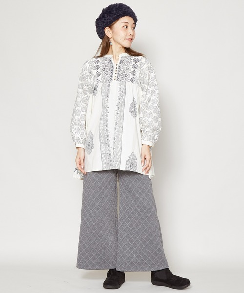 チャイハネ（チャイハネ）の「【チャイハネ】ブロックプリント ビブレトップス（シャツ/ブラウス・レディース・ホワイト/ブラック/ブラウン・FREE）」の20枚目の写真